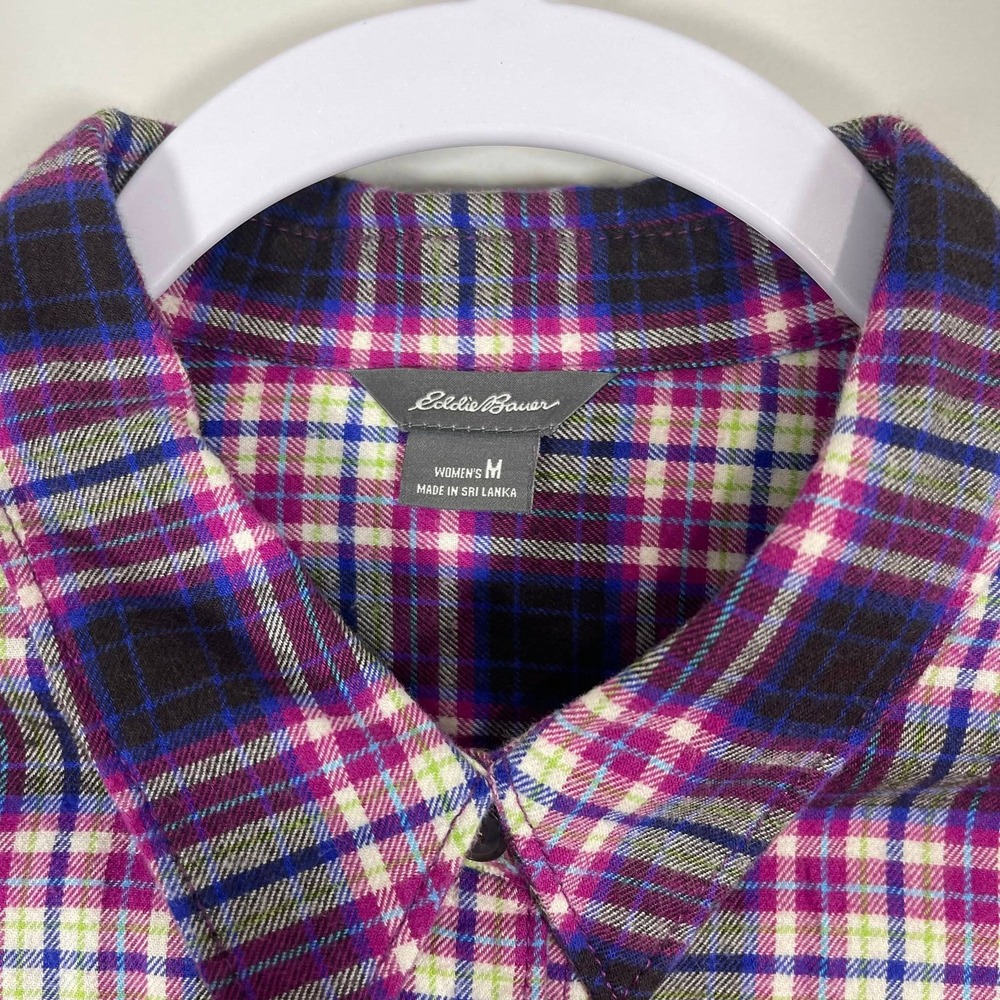 Eddie Bauer Flannel Shirt Womens Medium Blk Purple Plaid Fitted Outdoor Gorpcore - Picture 6 of 7